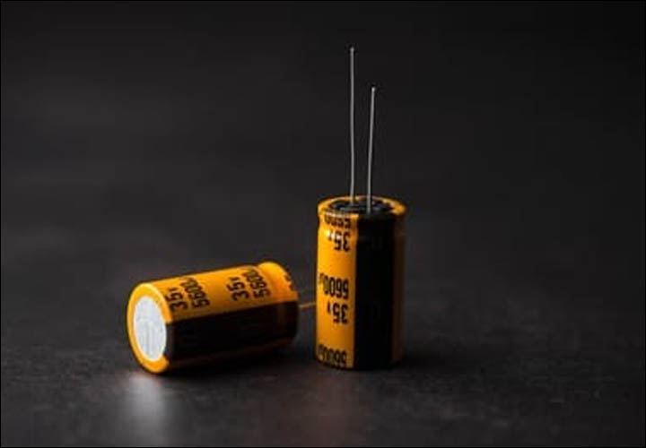 Capacitor